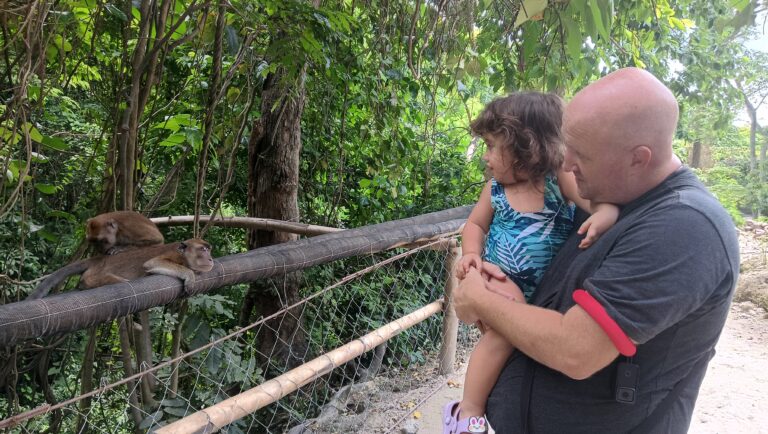 Oslob Macaque Encounter: Family Adventure with Wild Monkeys